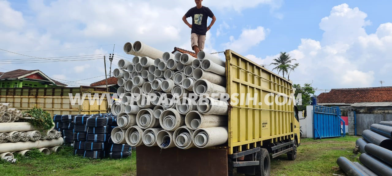 Pengiriman Pipa Rucika PVC RRJ S12,5 ke PDAM Karawang
